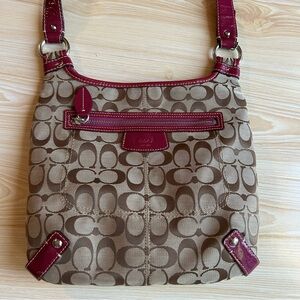 Coach Signature C Crossbody/Shoulder Bag in Tan and Purple G1072-F14688